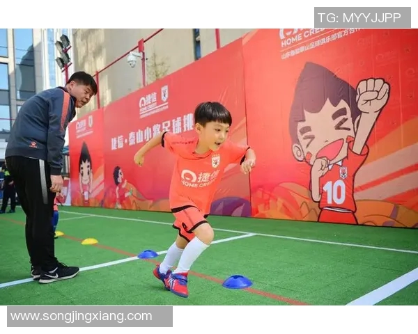 足球明星亲笔签名开袋视频揭秘球迷心中的梦想与激情