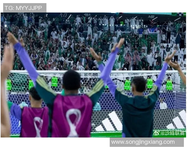 众多足球明星纷纷加盟沙特联赛引发全球关注与热议