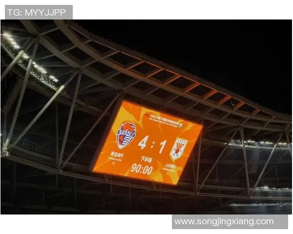 国足黑色三分钟视频引发热议球迷怒斥球队表现令人失望与反思